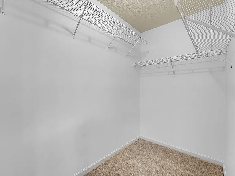 7305 Marsh Ter — Photo 16