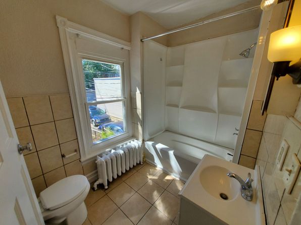 450 W Washington St APT 2