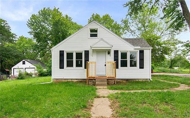 1st image of 5600 Farrow Ave