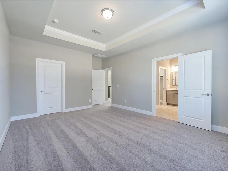 1709 Summerlyn — Photo 37