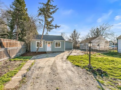 745 Dakota Ave, Medford, OR, 97501