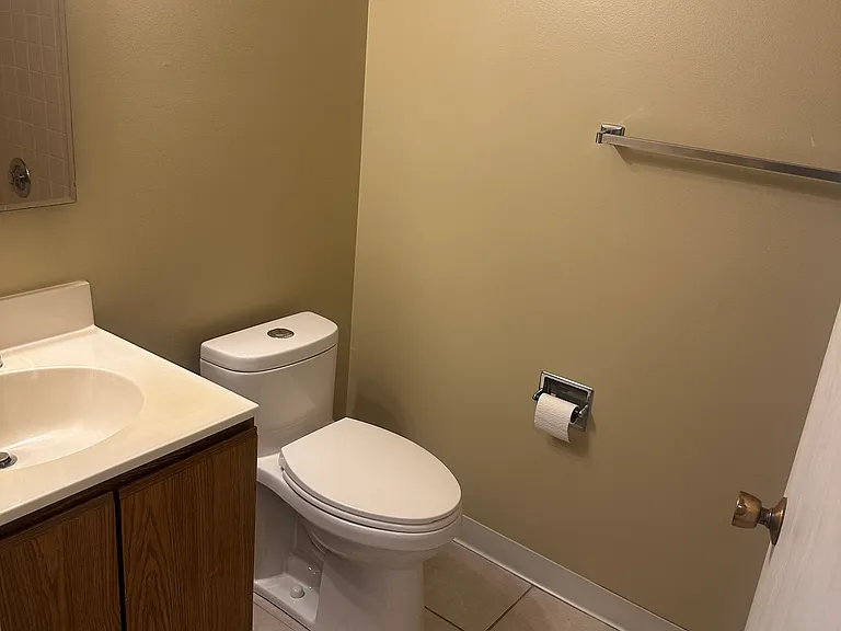33720 N Royal Oak Ln #105 — Photo 8