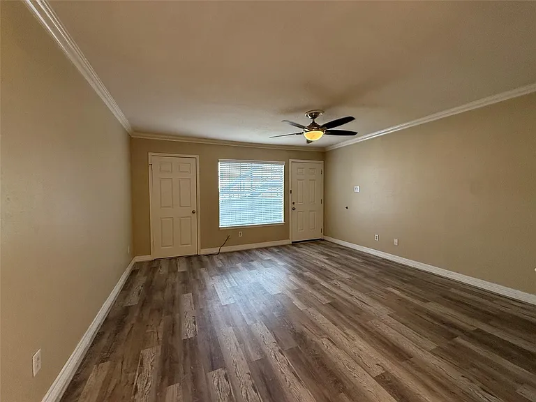 2250 Bering Dr #39 — Photo 8