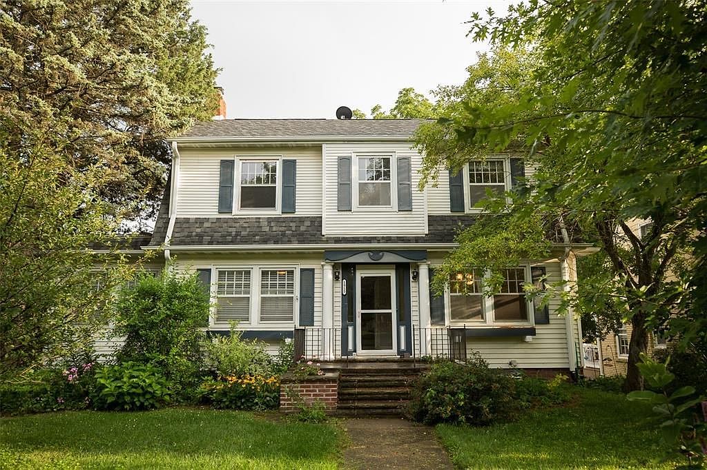 1915 Blake Blvd SE, Cedar Rapids, IA 52403 Zillow