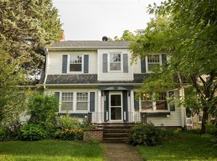 1915 Blake Blvd SE, Cedar Rapids, IA 52403