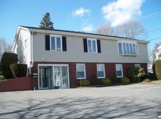 1421 Riverside Ave, Somerset, MA 02726