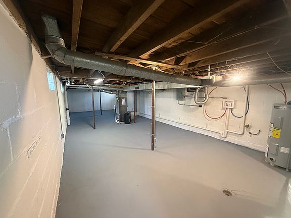 5th image of 234 N Jefferson St