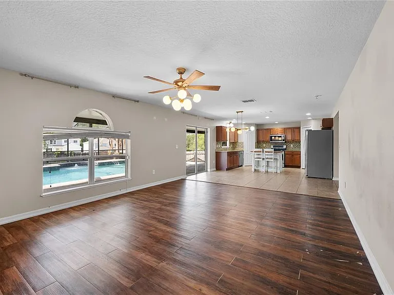 14308 NW 161st Ave — Photo 14