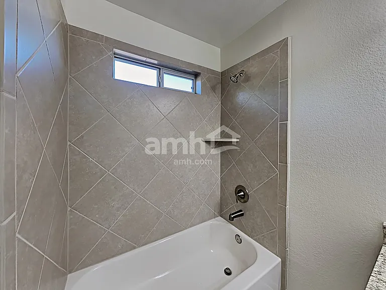 1735 Park Oak Dr — Photo 19