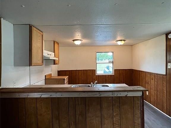 3rd image of 113 Stiles Dr