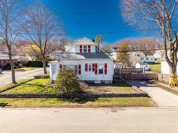 3rd image of 10 Guild Rd