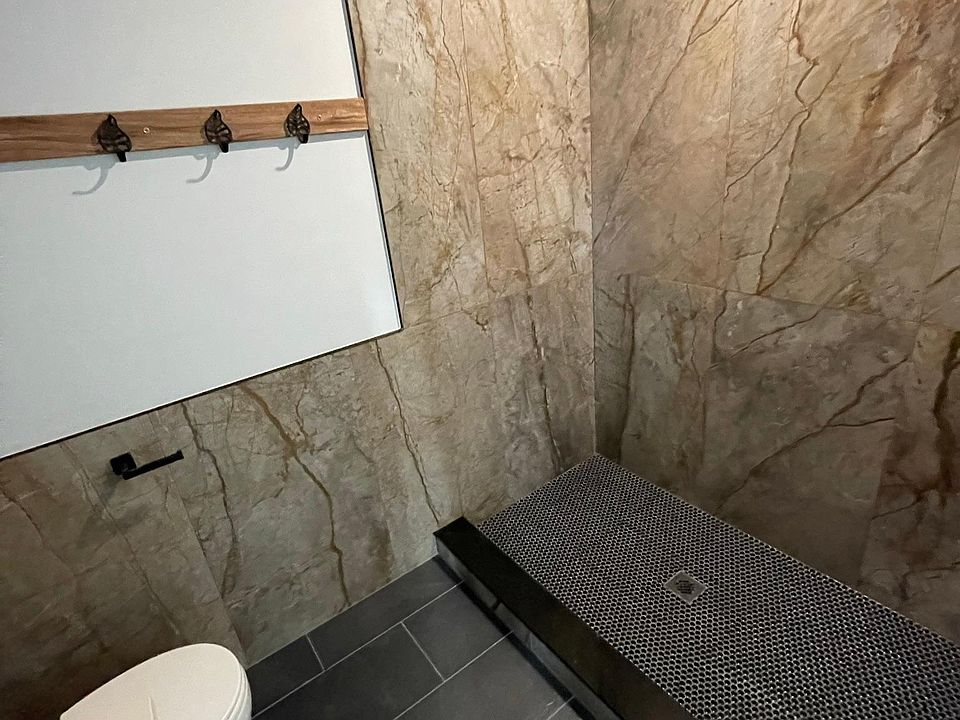 2nd image of 31 Train St Floor 2