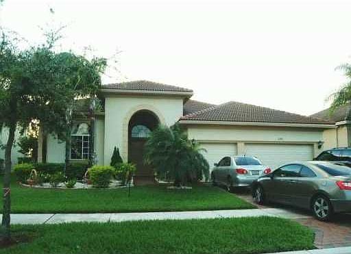 1st image of 6245 SW 192nd Ave