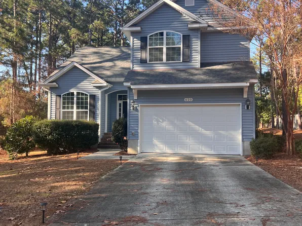 620 Clark St, Southern Pines, NC 28387