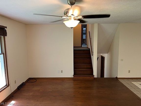 3rd image of 5523 Brewton Ave NW