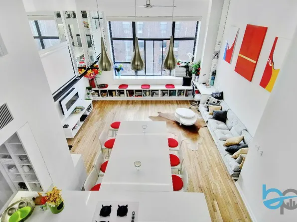 130 Barrow Street image 1 of 5