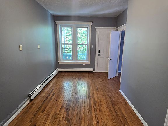5th image of 20 Morton Pl #2RR