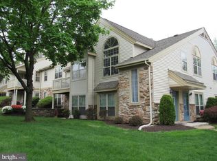 510 Foxcroft Cir BUILDING 5, Royersford, PA 19468