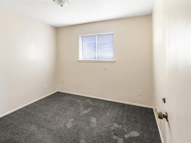 4503 McCleester Dr — Photo 9