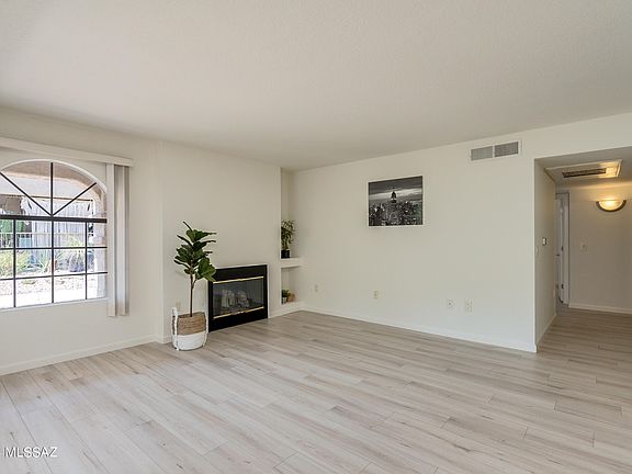 2nd image of 101 S Players Club Dr #10