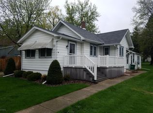 200 NW 5th St, Adams, MN 55909