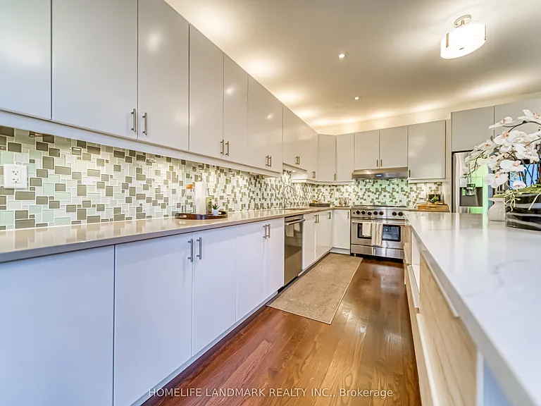 294 Valermo Dr — Photo 11