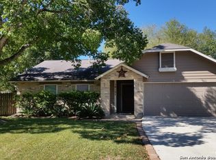 10127 Trappers Rdg, Converse, TX 78109