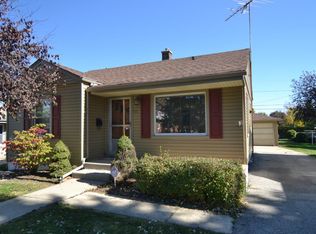 1820 Clement St, Crest Hill, IL 60403