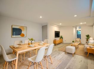 2227 3rd Ave W #B, Seattle, WA 98119