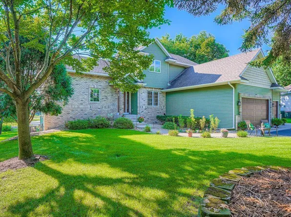 2204 128th Ln NE, Blaine, MN 55449