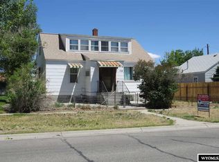 112 E Adams Ave, Riverton, WY 82501