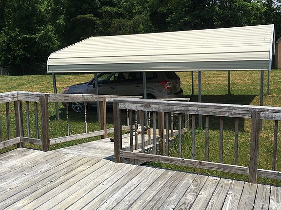 Carport, Wheelchair Access..
