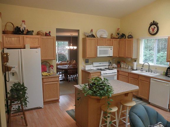 5th image of 9315 132nd St NW