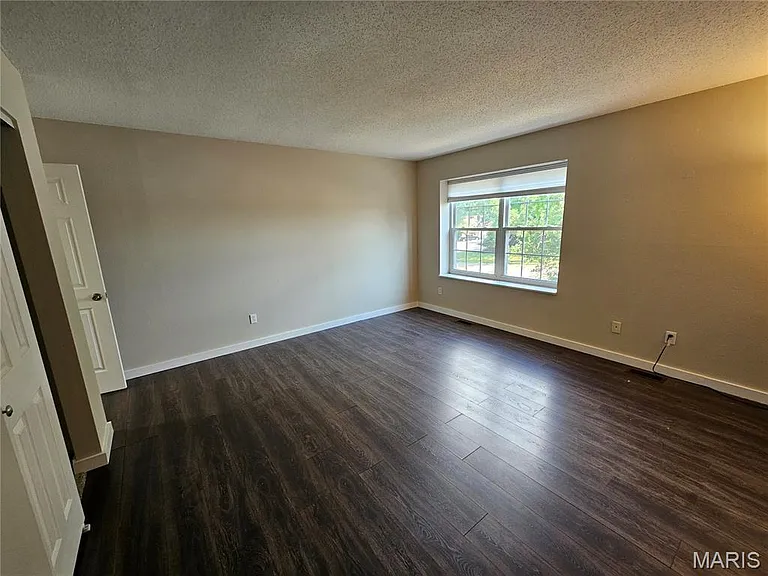 17097 Sandalwood Creek Dr — Photo 20