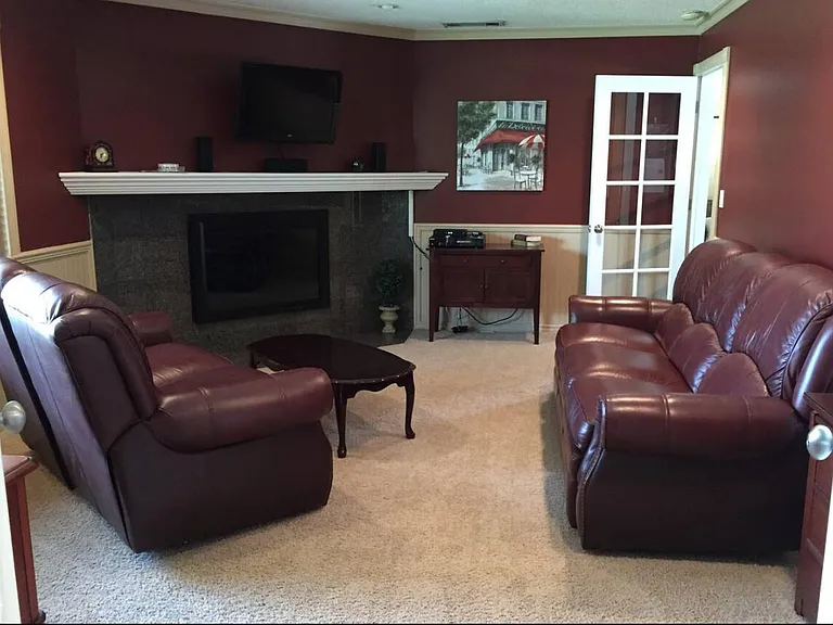 364 Los Robles Cres — Photo 22