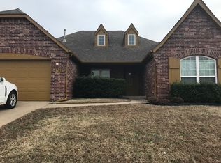 4767 S 202 East Ave, Broken Arrow, OK 74014