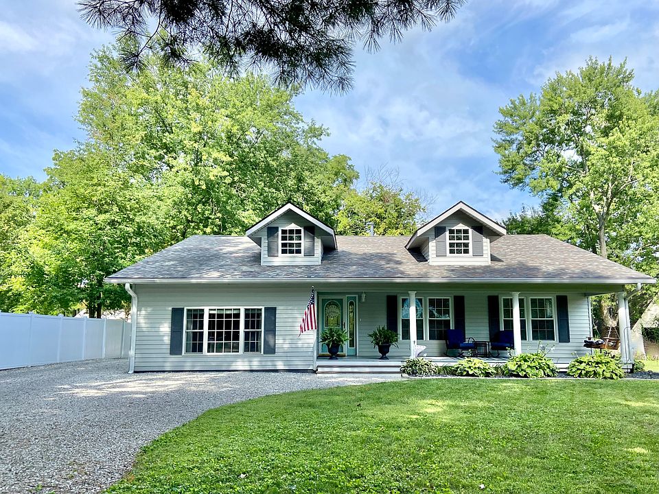 1st image of 6688 Lockwood Ln
