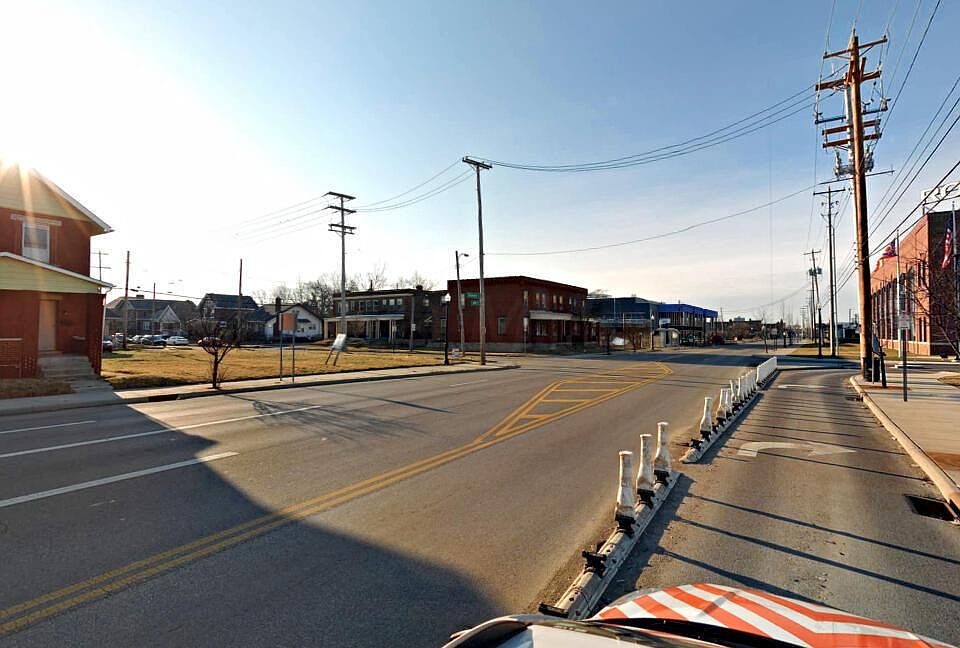 2nd image of 1056 Cleveland Ave
