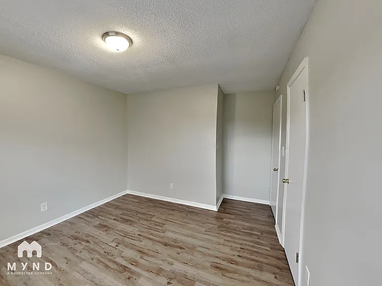 6500 Kathy Cir — Photo 13