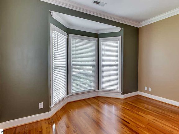 5th image of 102 Clairewood Ct