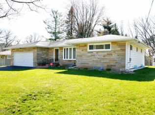 132 Parkridge Dr, Battle Creek, MI 49037
