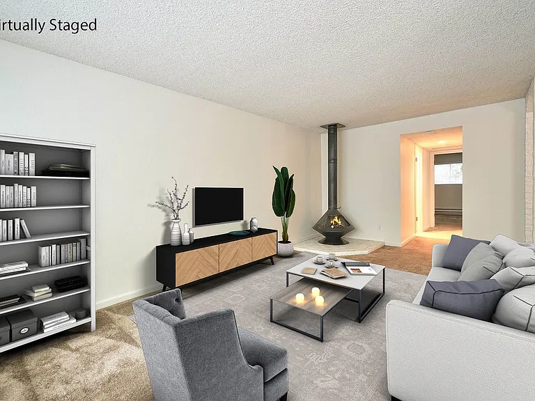 2897 NE Rene Ave — Photo 11