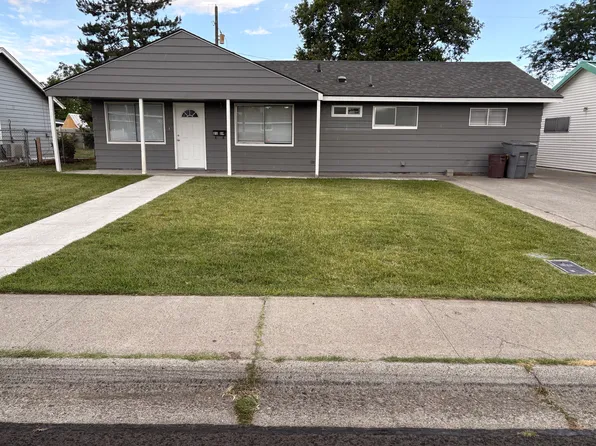 2109 Dallas St, Richland, WA 99352