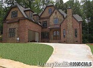 933 Dacavin Dr, Charlotte, NC 28226