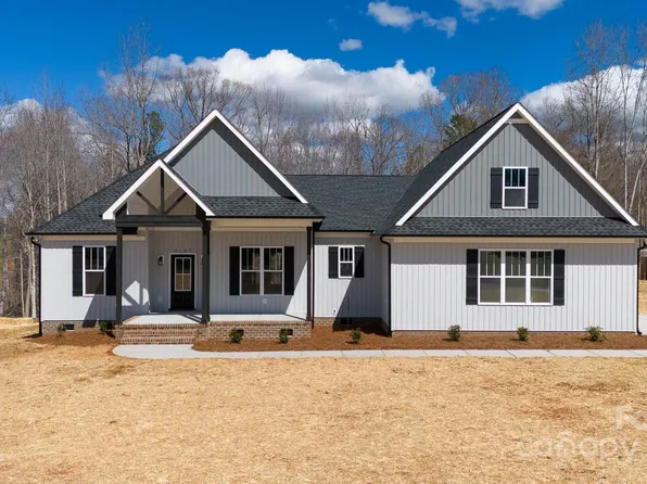 4107 Brandy Creek Ct, Clover, SC 29710