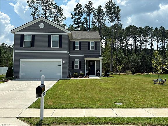 3rd image of 220 Landview Ln