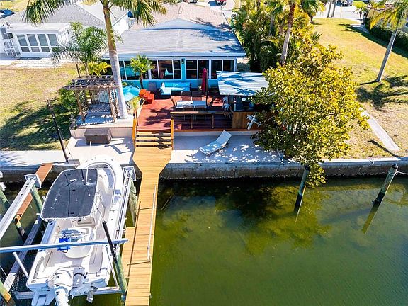 2nd image of 4925 Bonito Dr