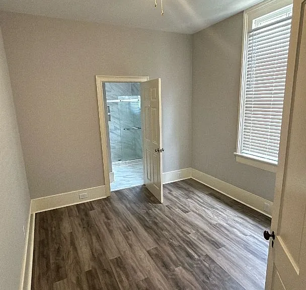 114 Alexander St #A — Photo 16