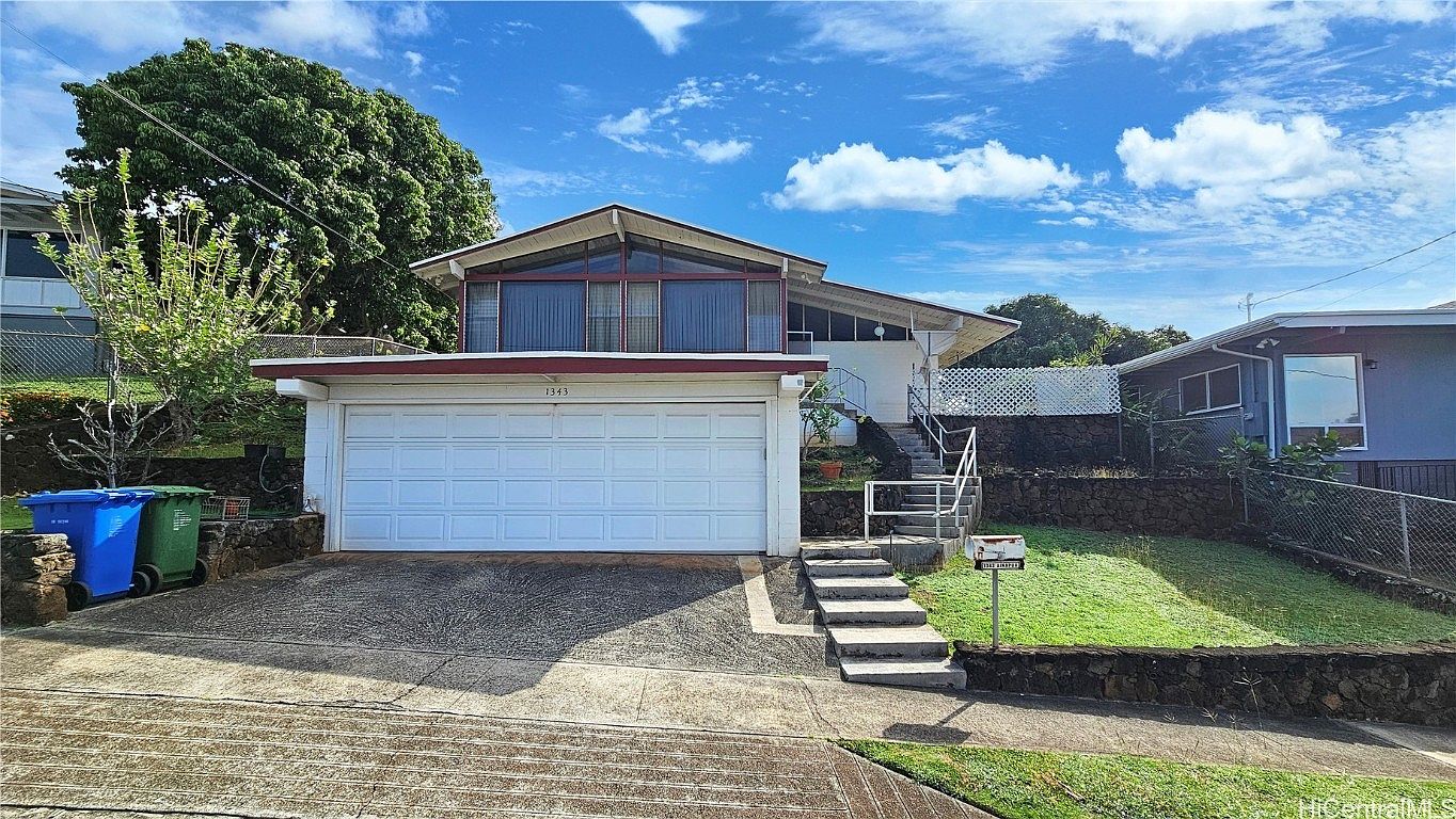 1343 Ainapua St, Honolulu, HI 96819 | Zillow