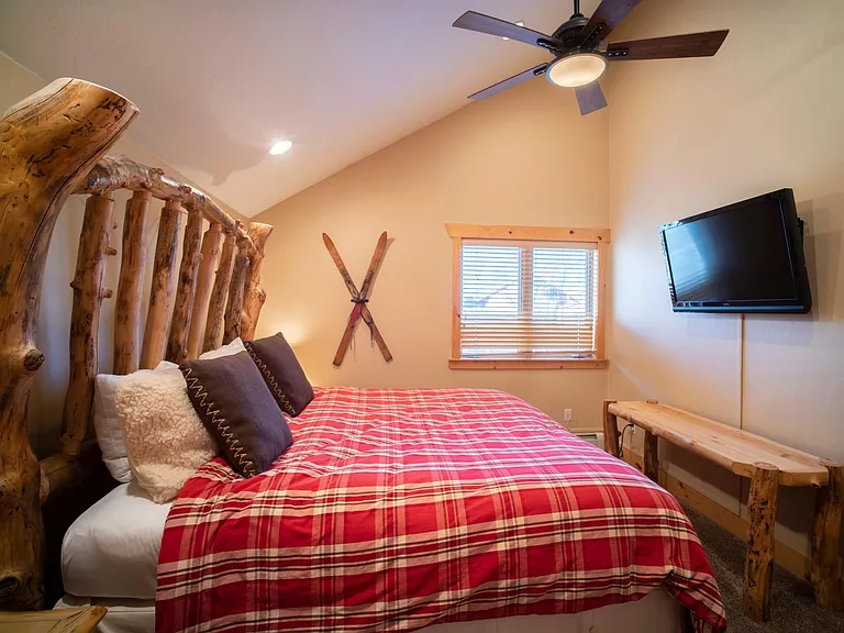 3987 N Timber Wolf Ln #11A — Photo 11